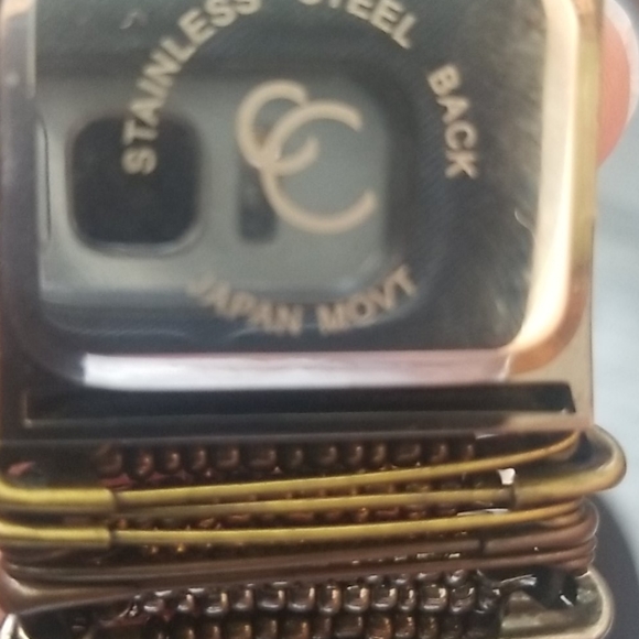 Watch - Picture 4 of 5